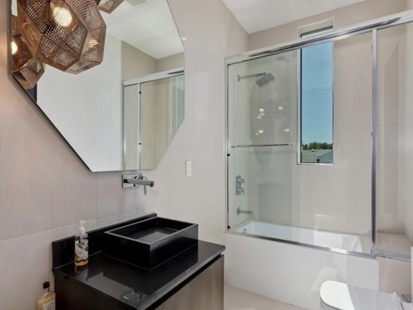 Los Angeles Home 1006583