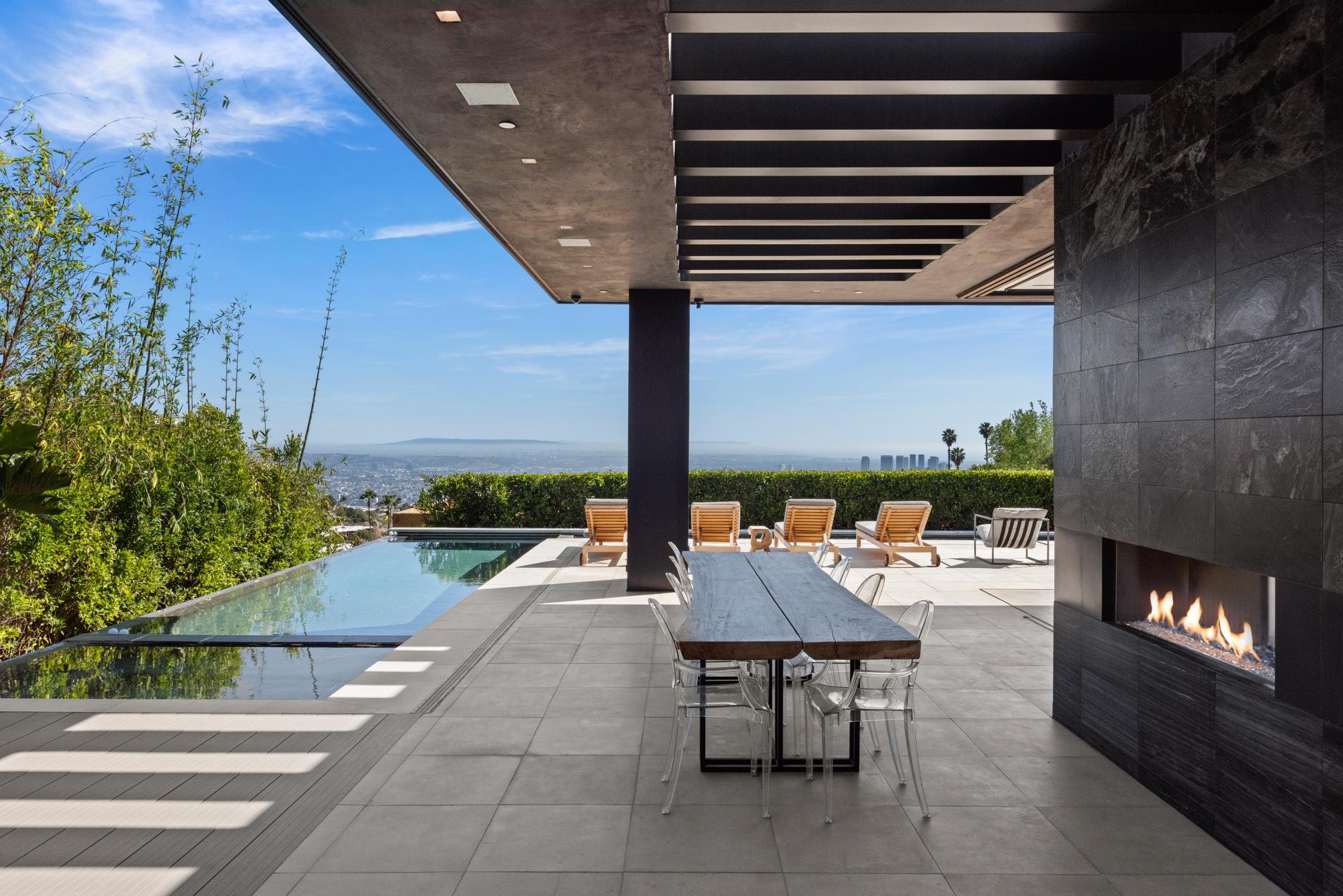 Los Angeles Home 1006584