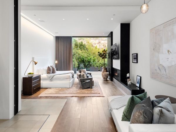 Los Angeles Home 1006584
