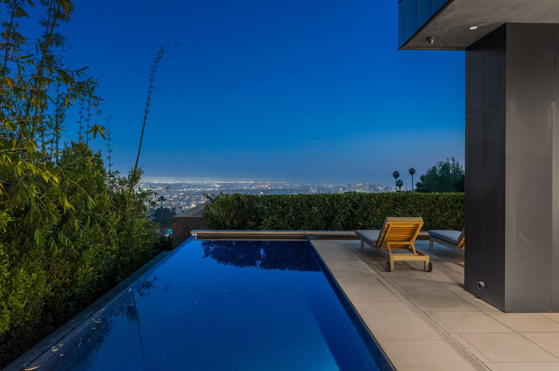 Los Angeles Home 1006584