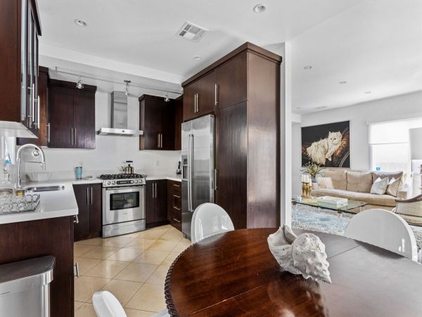 Los Angeles Home 1006586