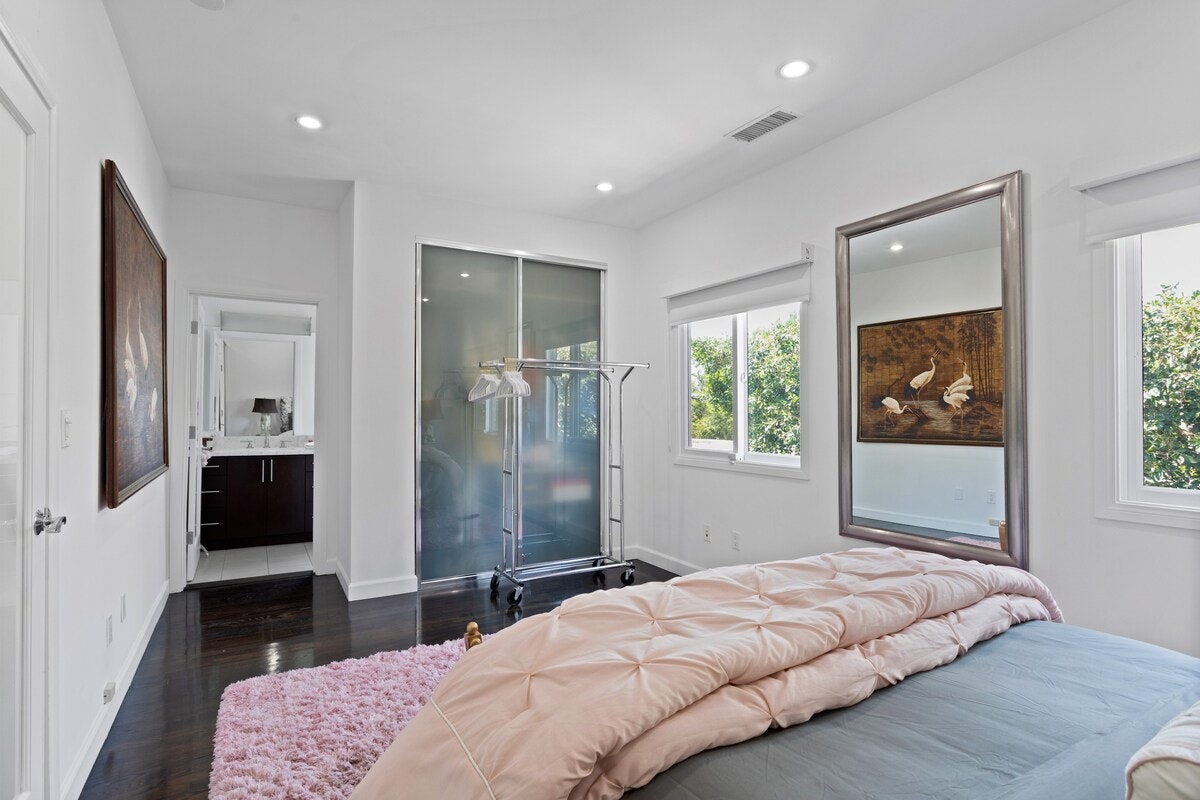 Los Angeles Home 1006586