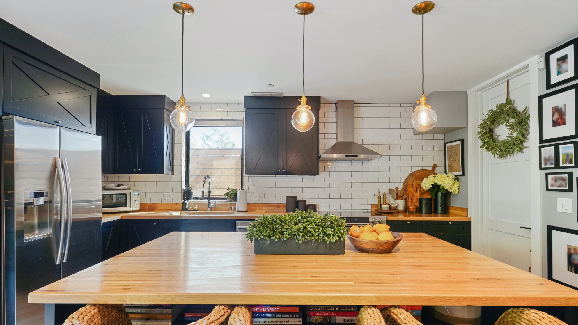 Los Angeles Home 1006589