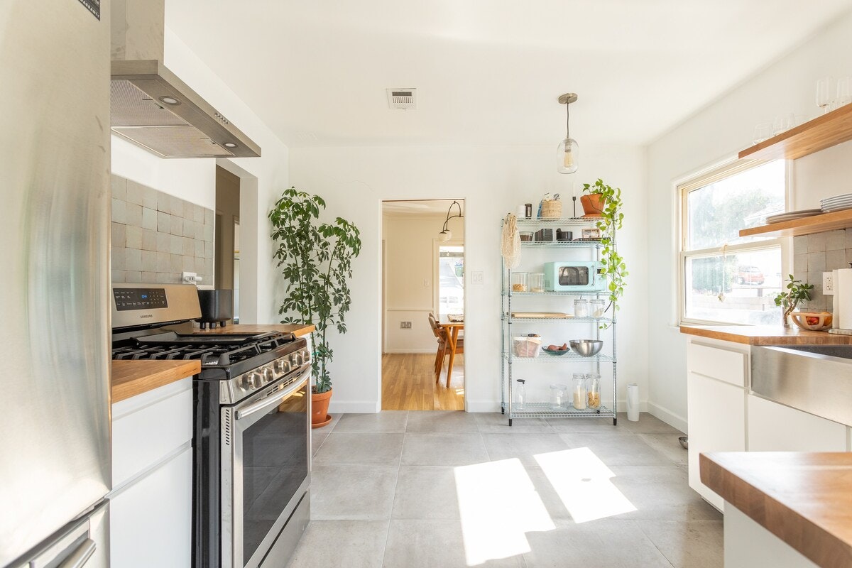 Los Angeles Home 1006590