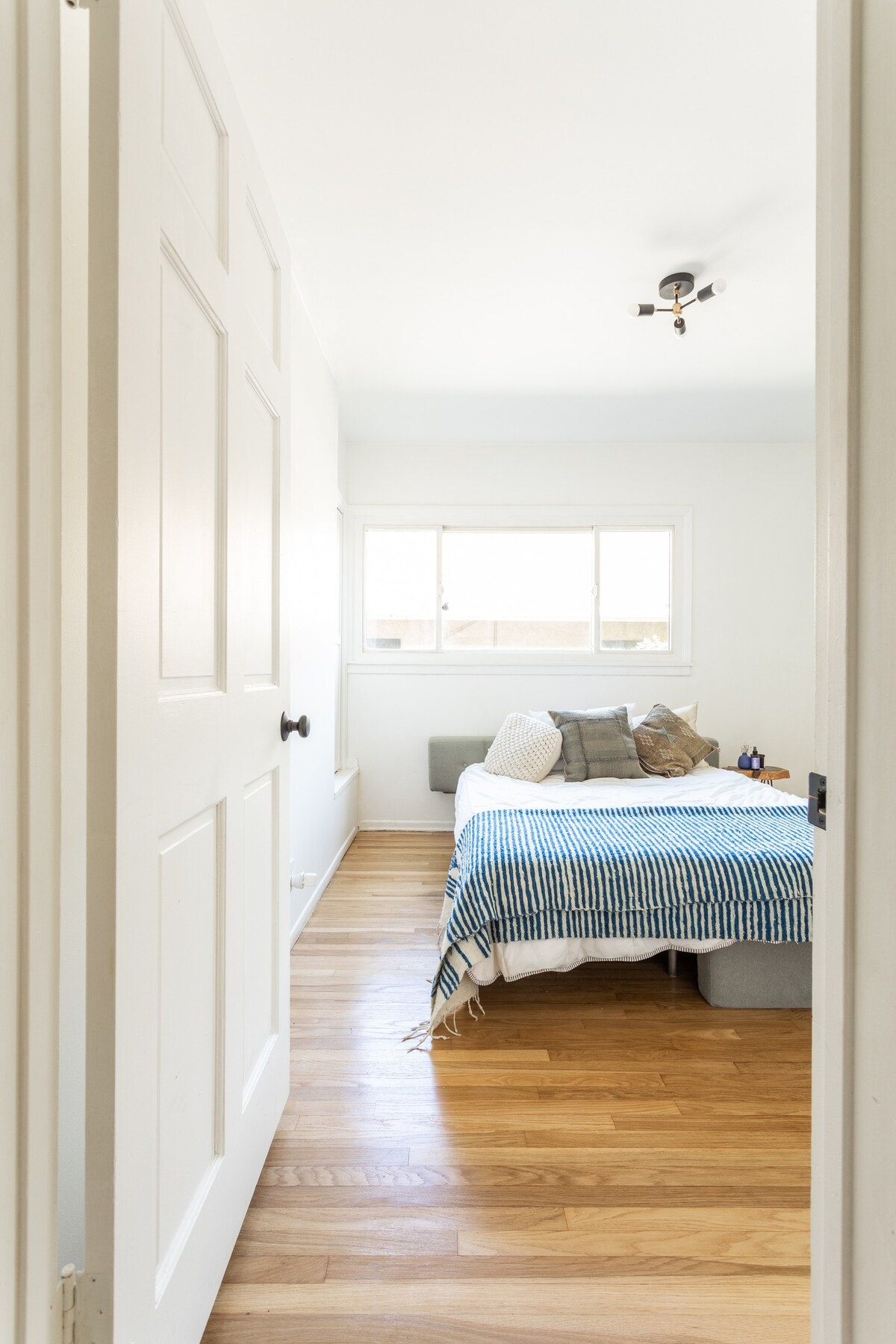 Los Angeles Home 1006590