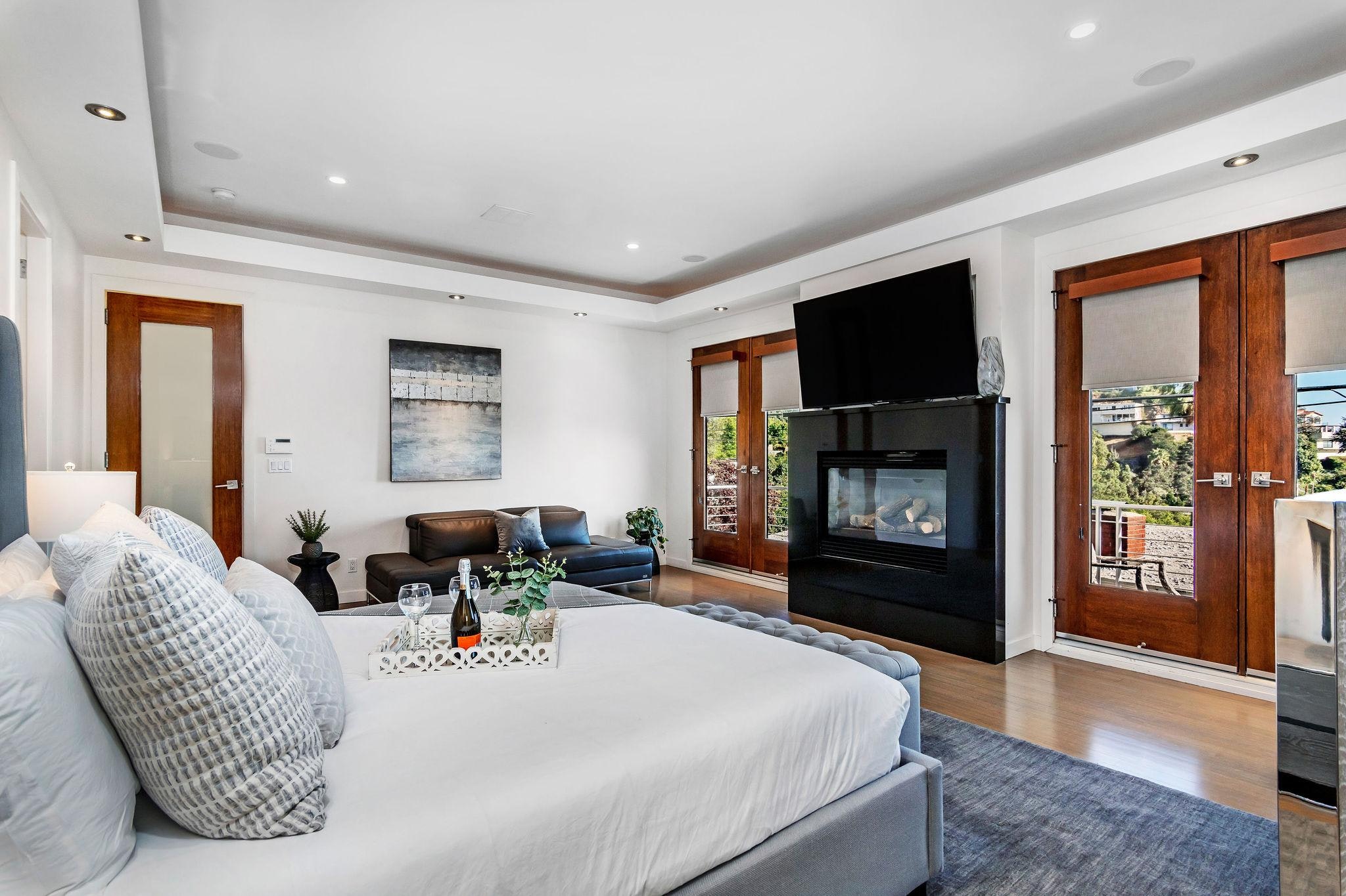 Los Angeles Home 1006594