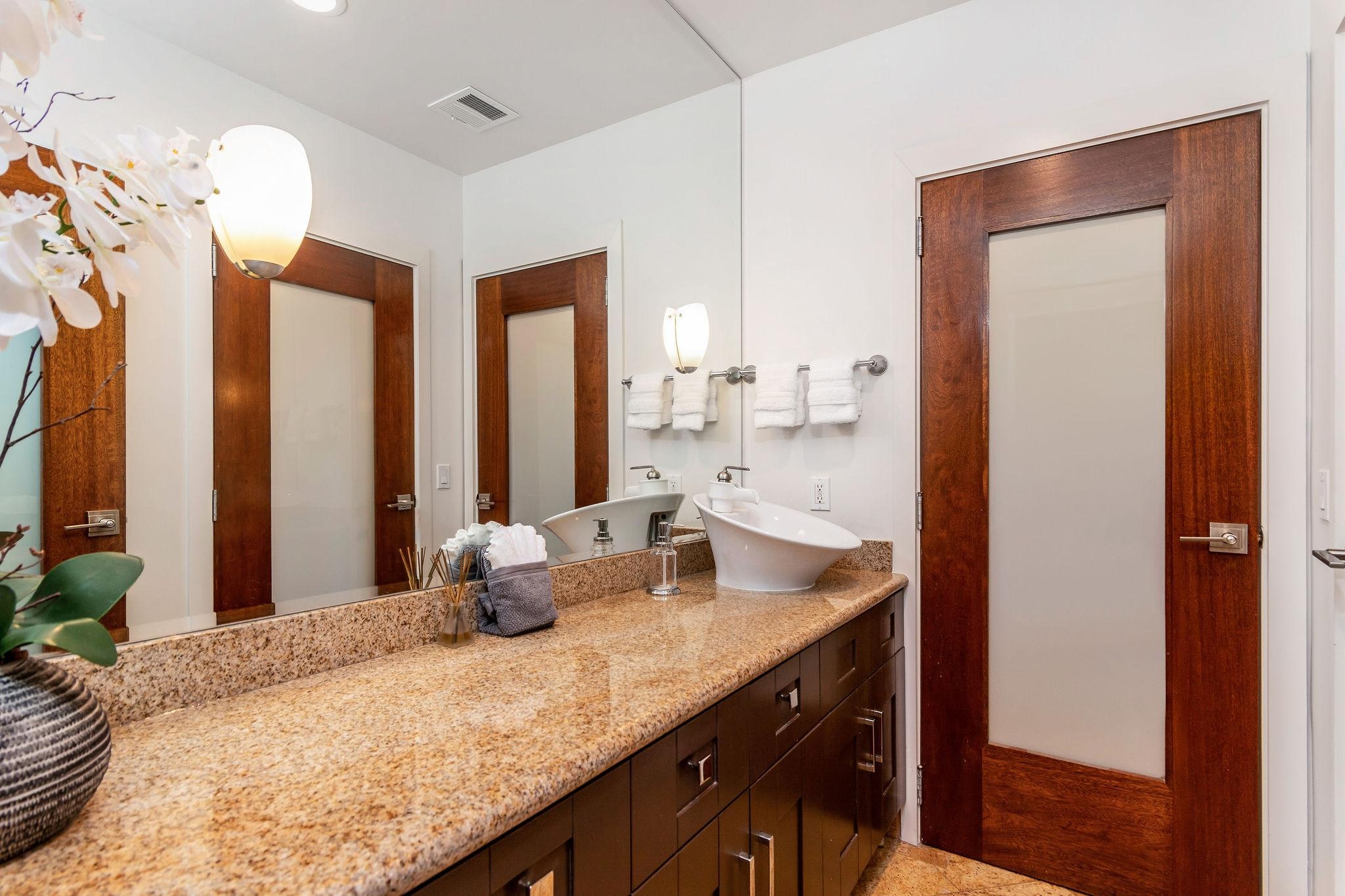 Los Angeles Home 1006594