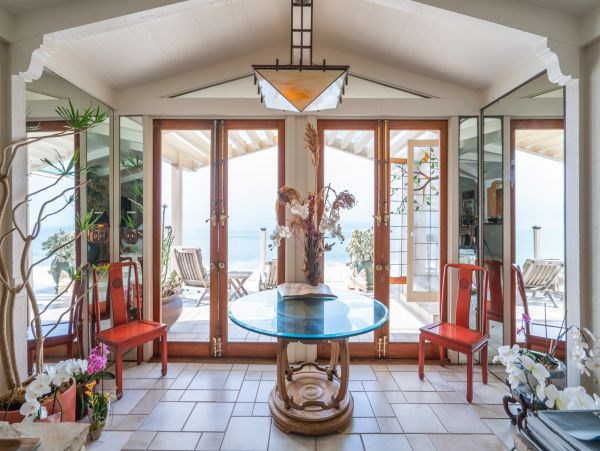 Los Angeles Home 1006597