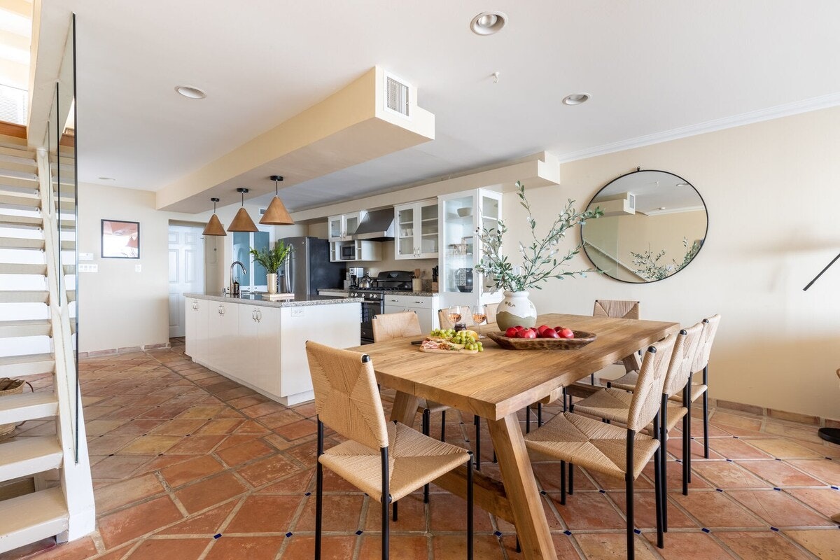 Los Angeles Home 1006600