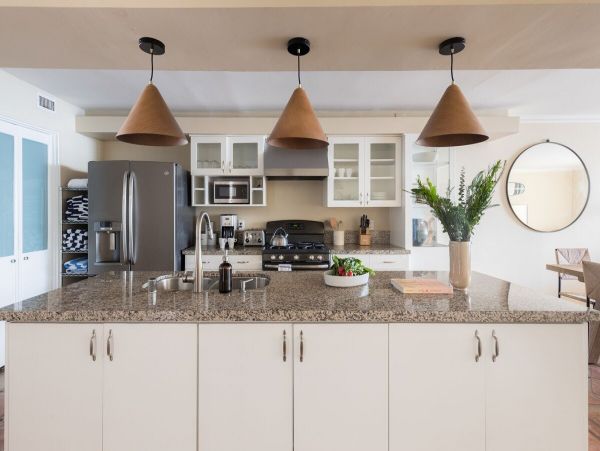 Los Angeles Home 1006600