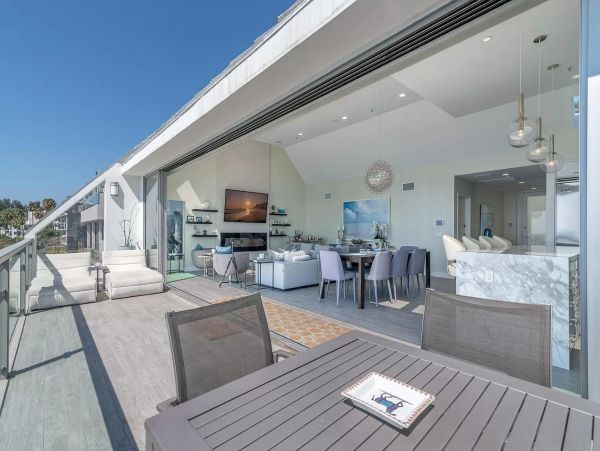 Los Angeles Home 1006606