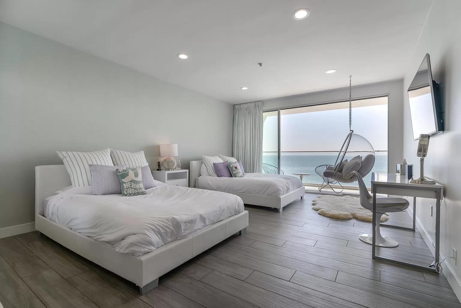 Los Angeles Home 1006606