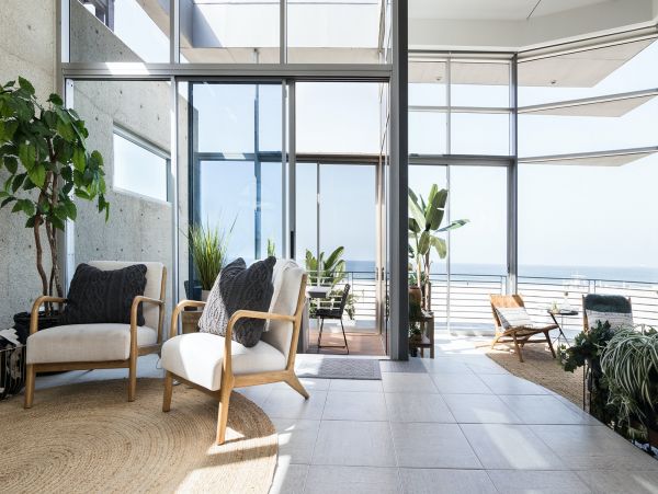 Los Angeles Home 1006610
