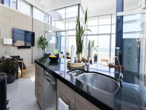 Los Angeles Home 1006610