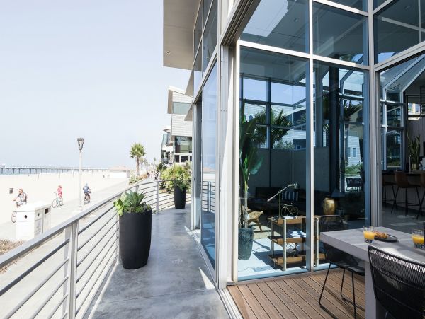 Los Angeles Home 1006610