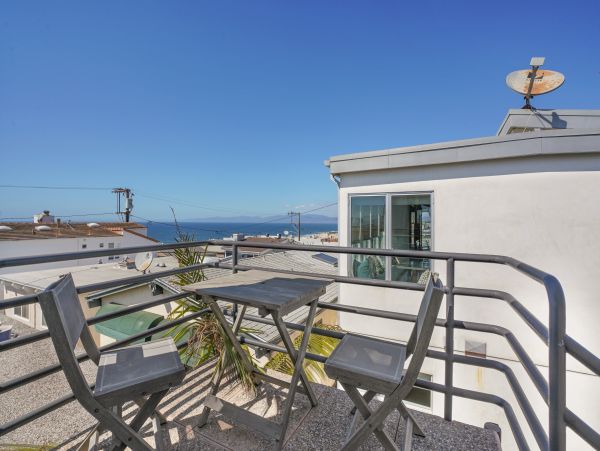 Los Angeles Home 1006611