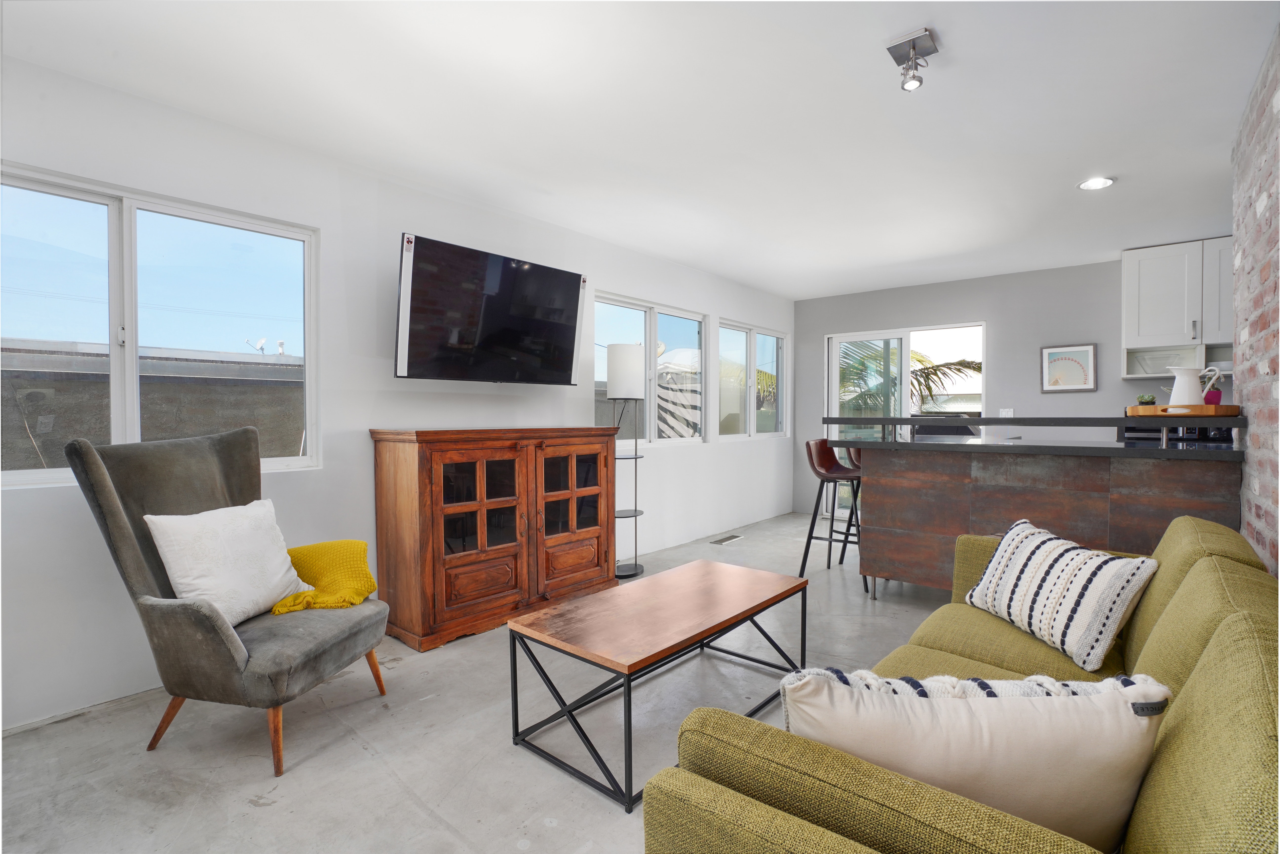 Los Angeles Home 1006611