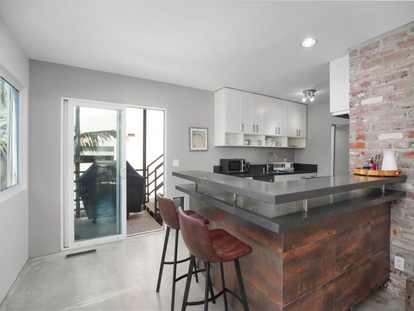 Los Angeles Home 1006611