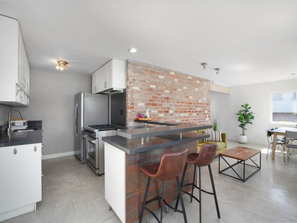 Los Angeles Home 1006611
