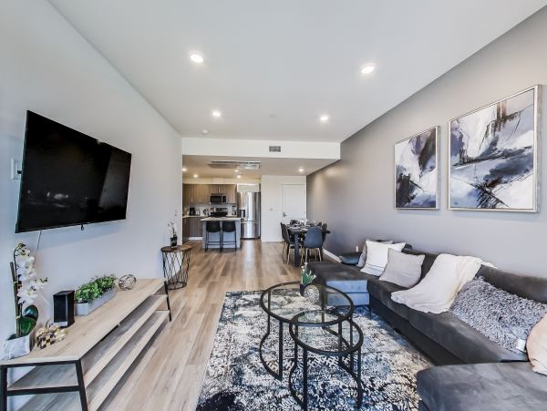 Los Angeles Home 1006612