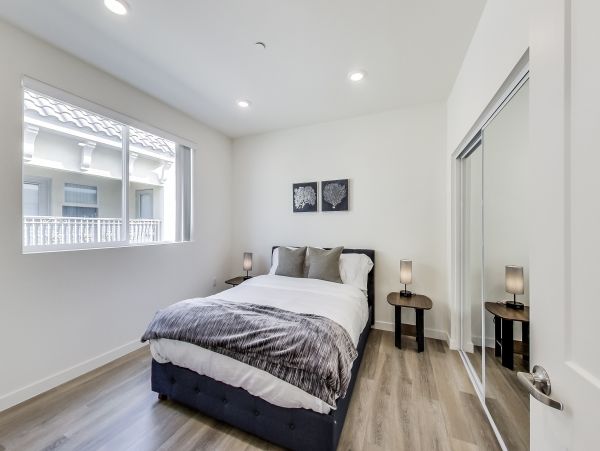 Los Angeles Home 1006612
