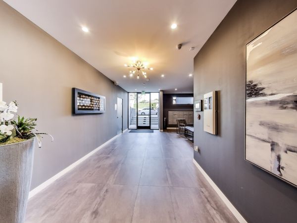 Los Angeles Home 1006612