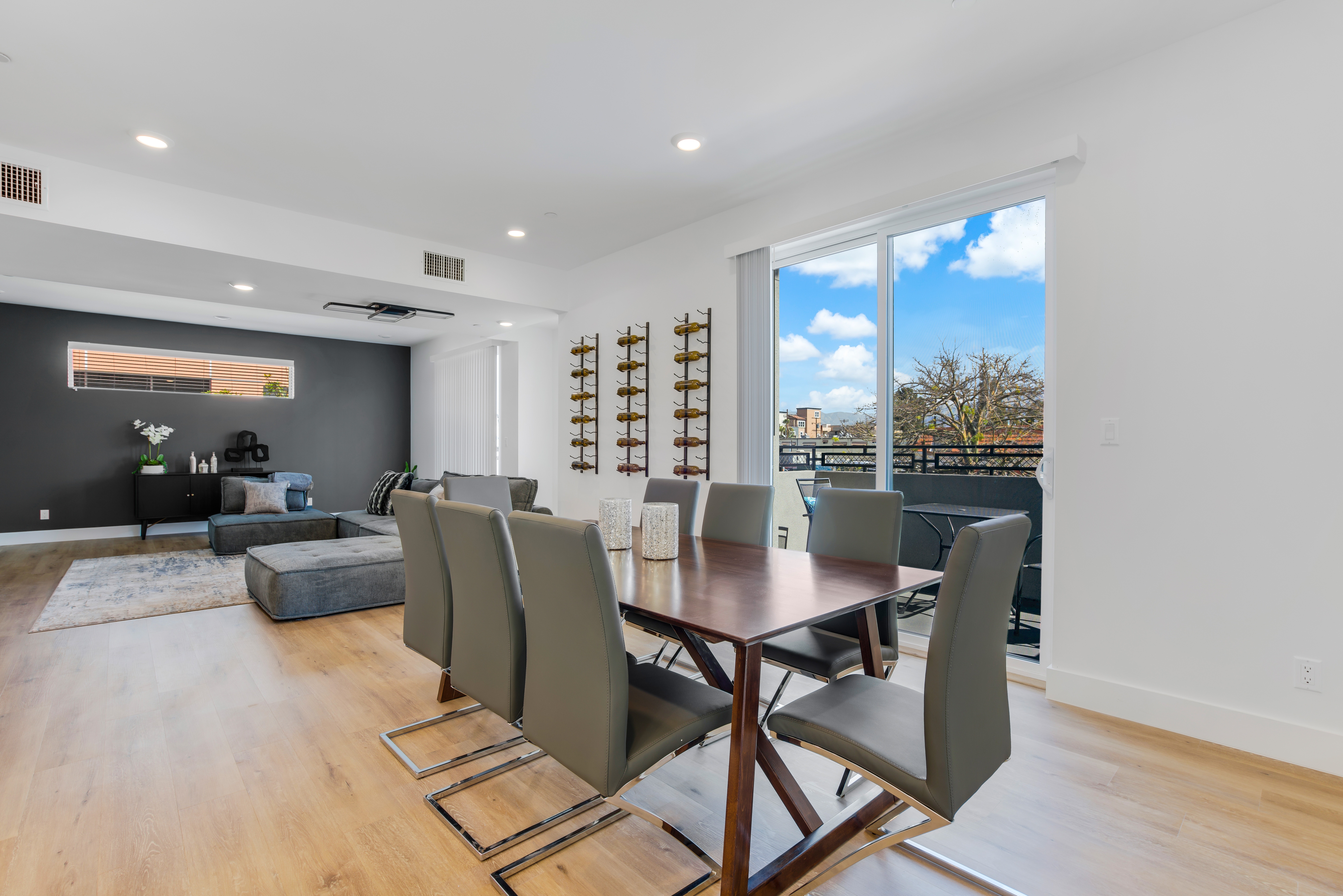 Los Angeles Home 1006614