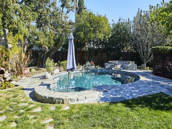 Los Angeles Home 1006617