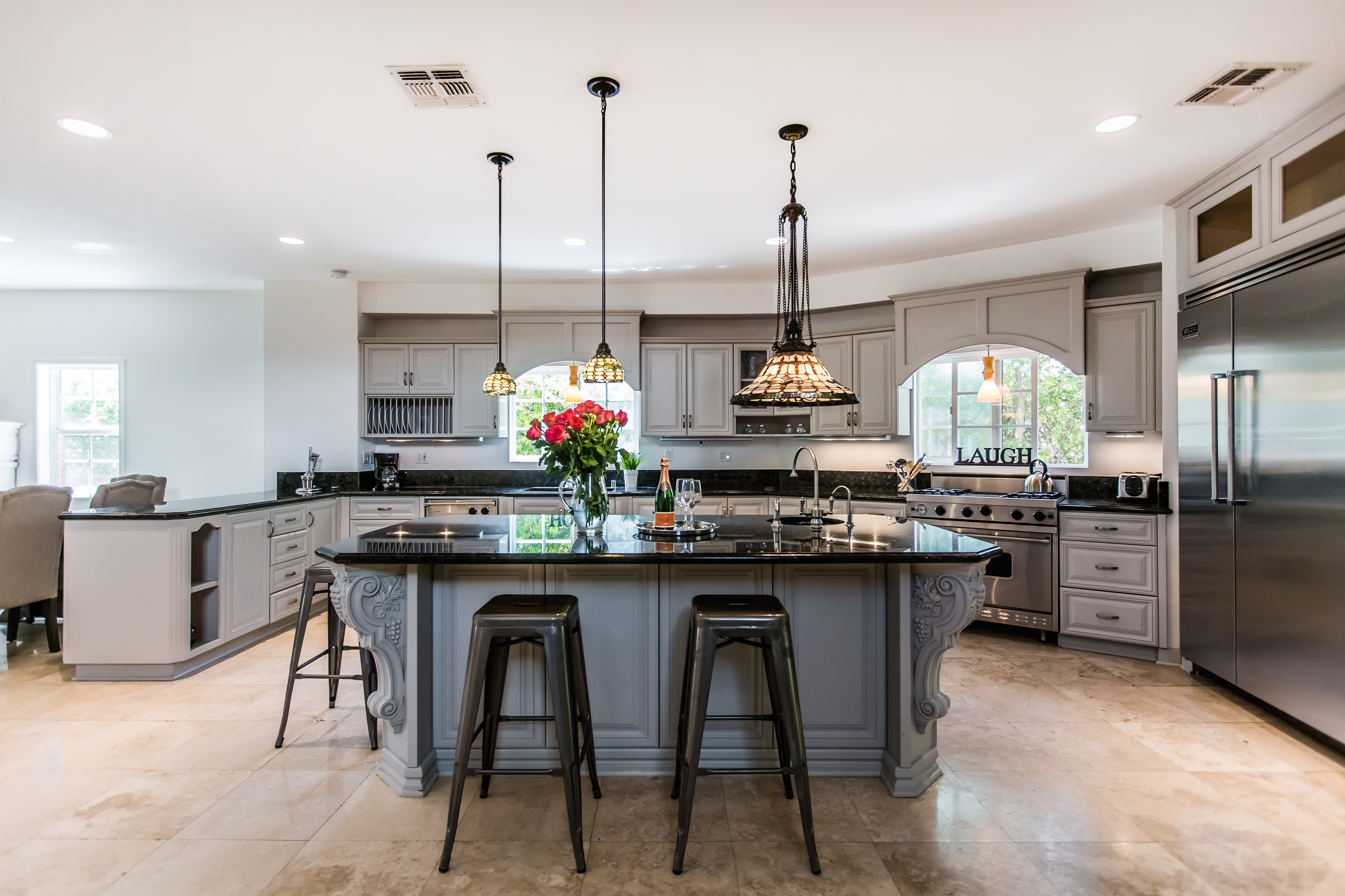 Los Angeles Home 1006618