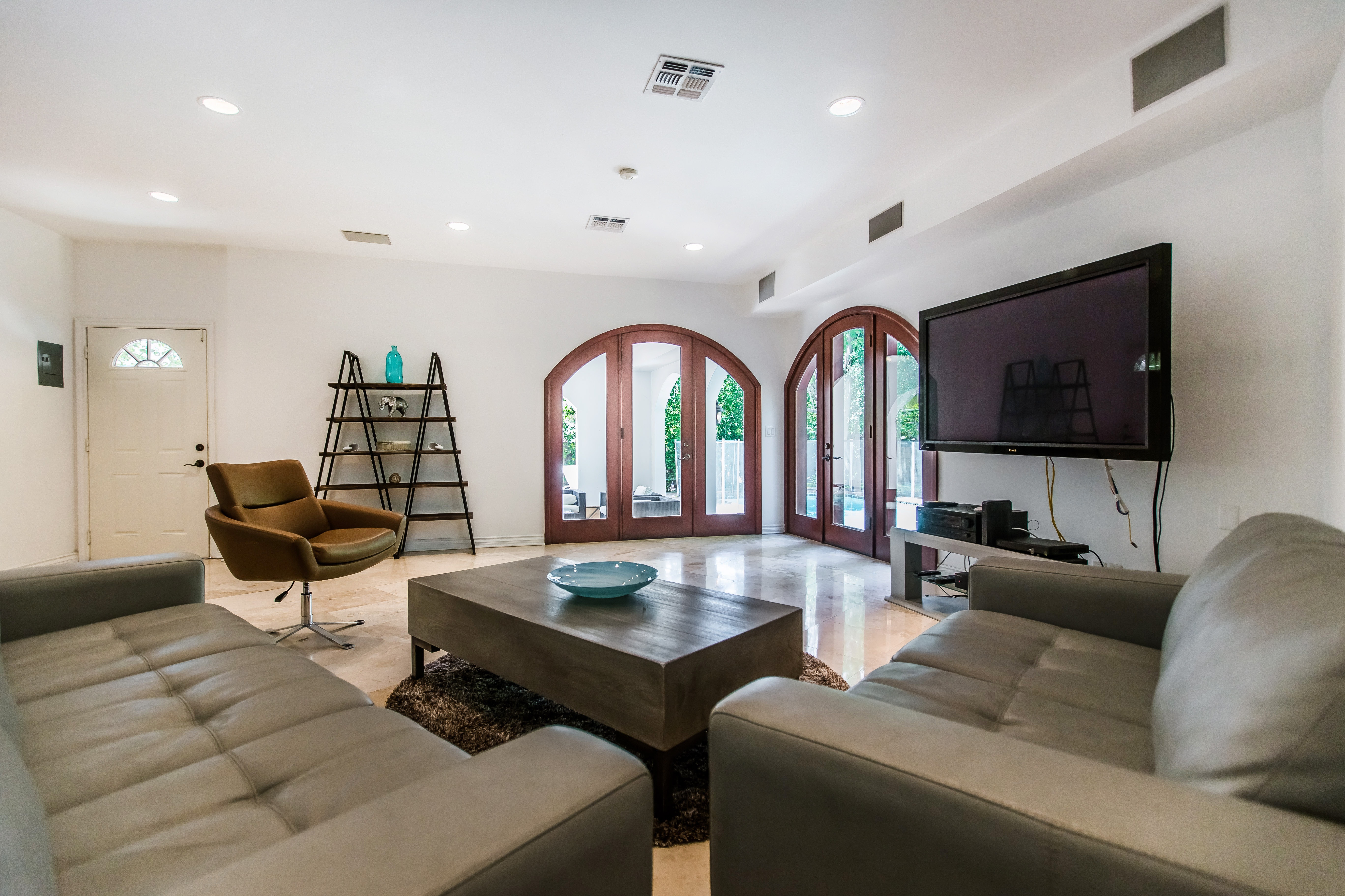 Los Angeles Home 1006618