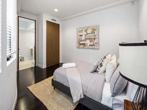 Los Angeles Home 1006623