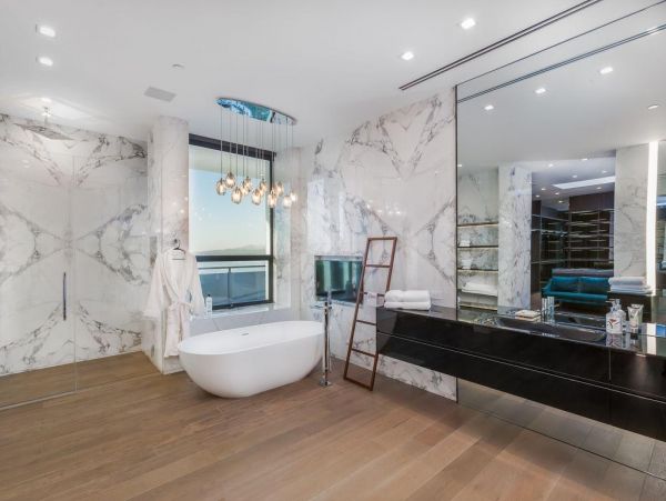 Los Angeles Home 1006625