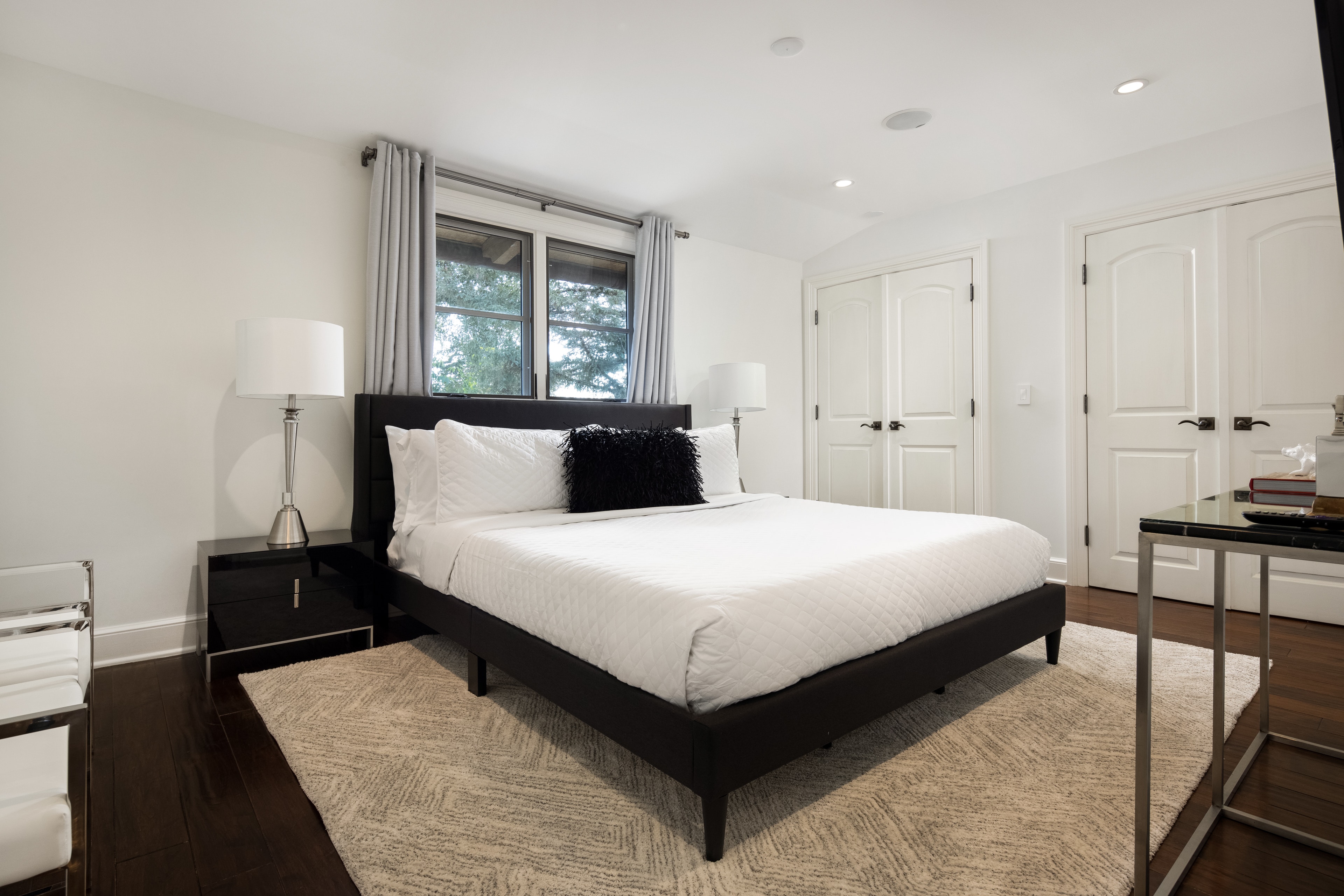 Los Angeles Home 1006629