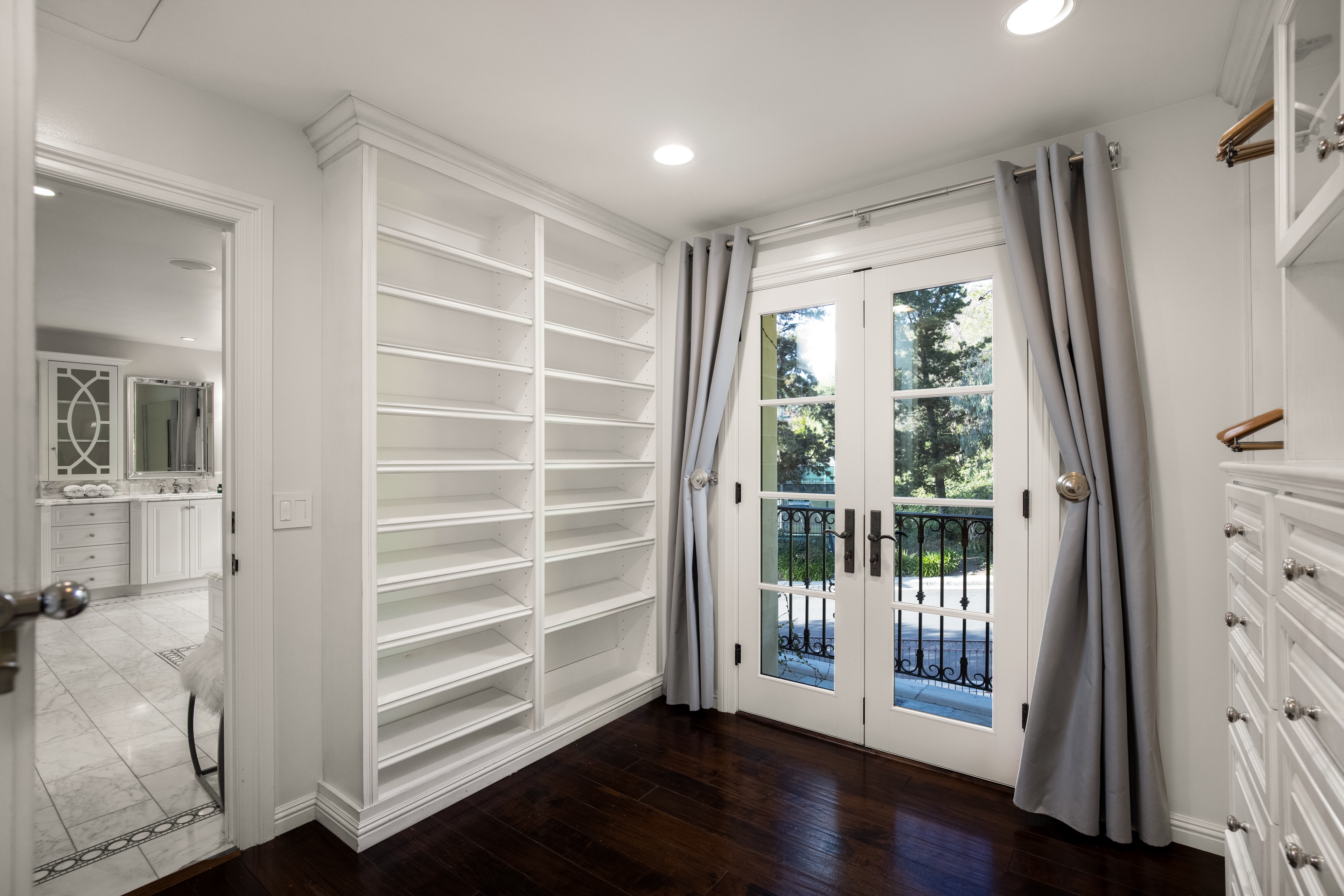 Los Angeles Home 1006629