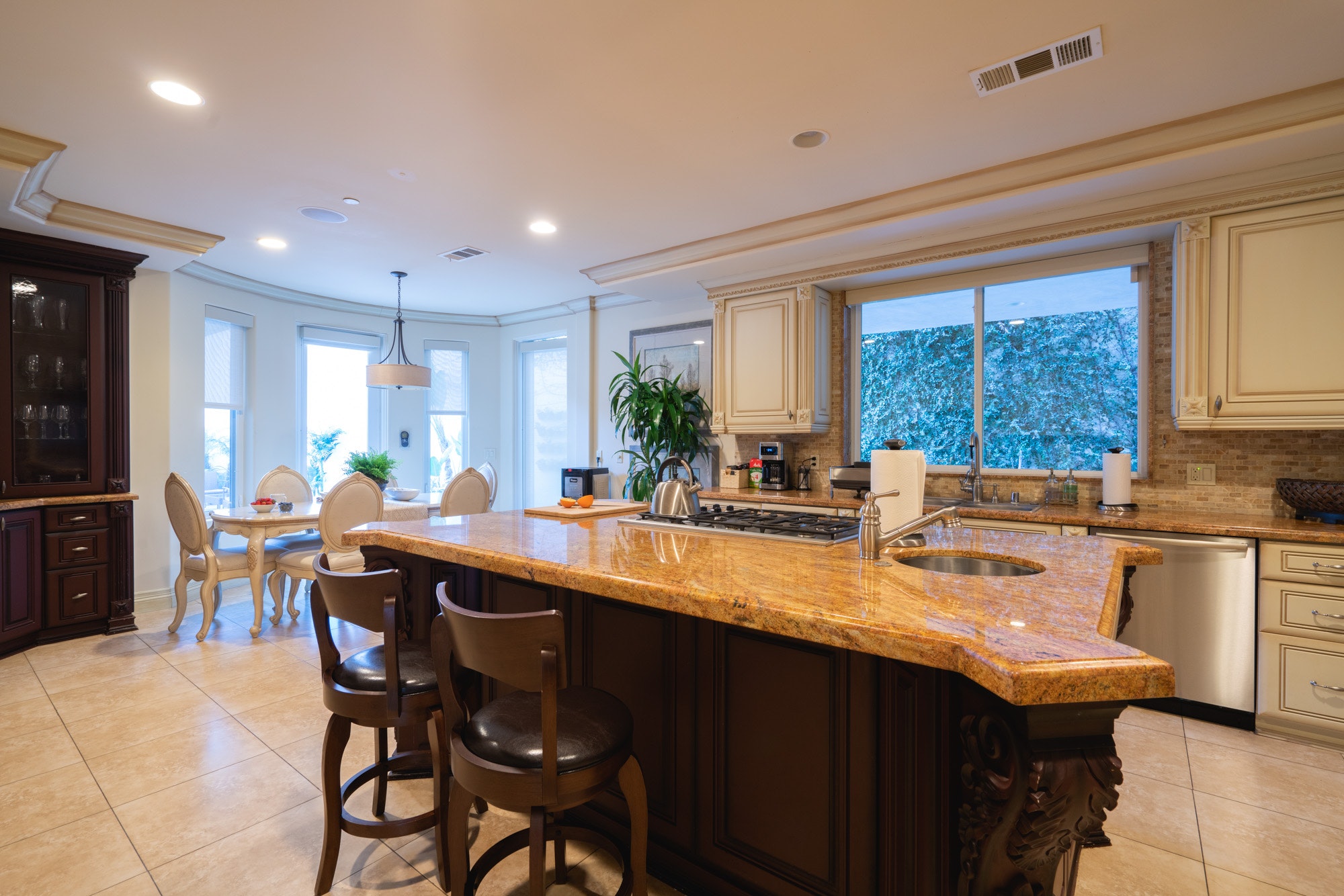 Los Angeles Home 1006637