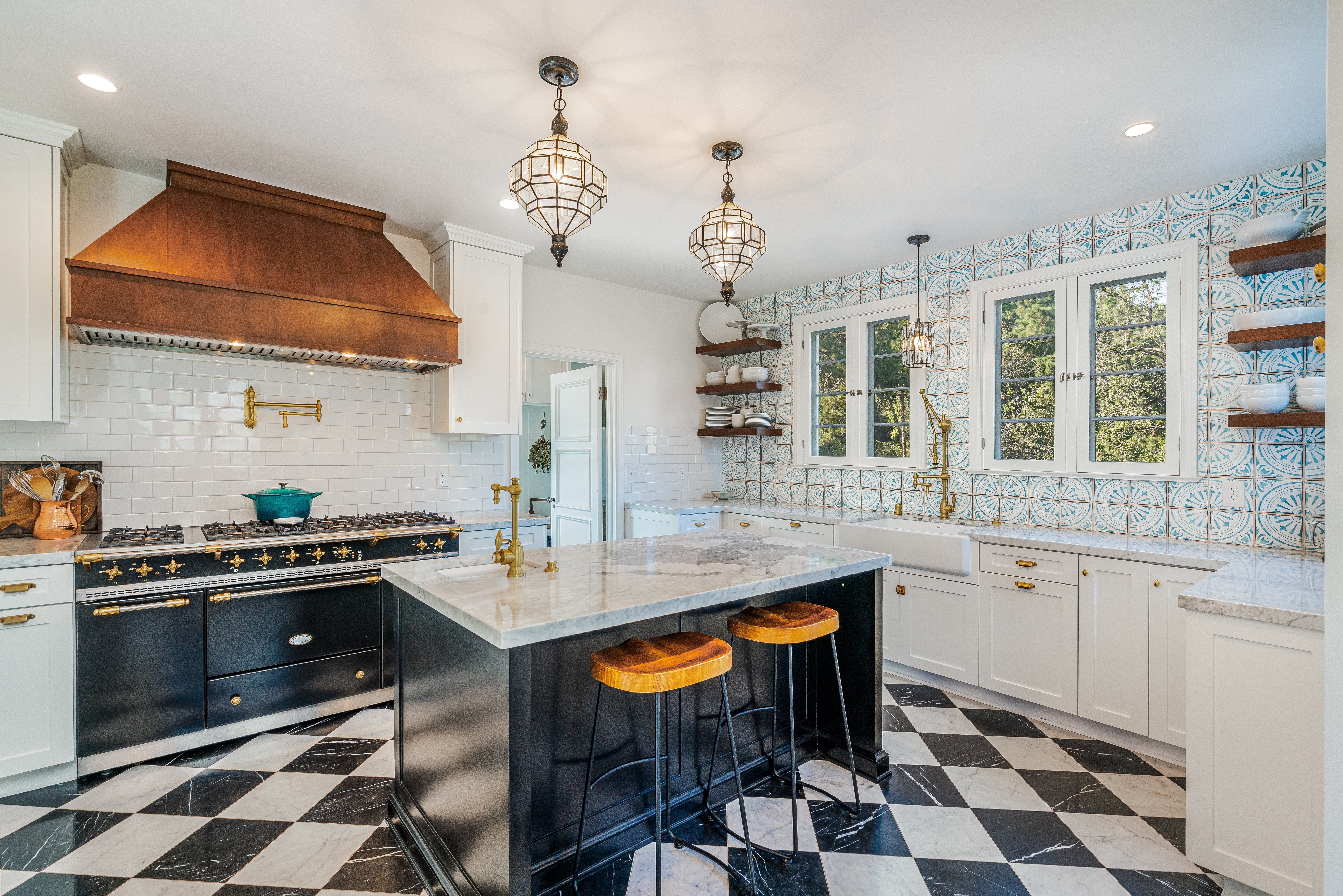 Los Angeles Home 1006640