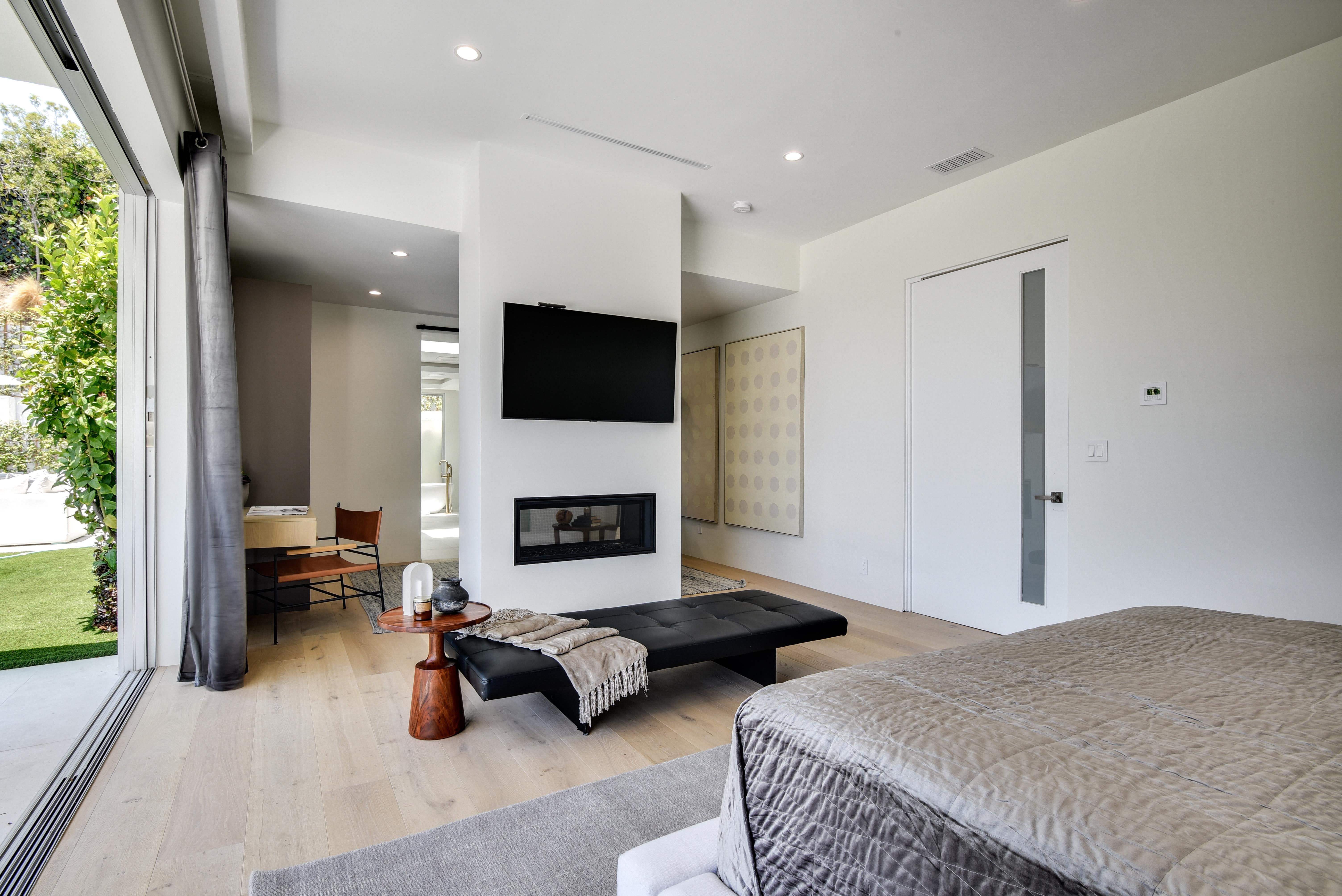 Los Angeles Home 1006641
