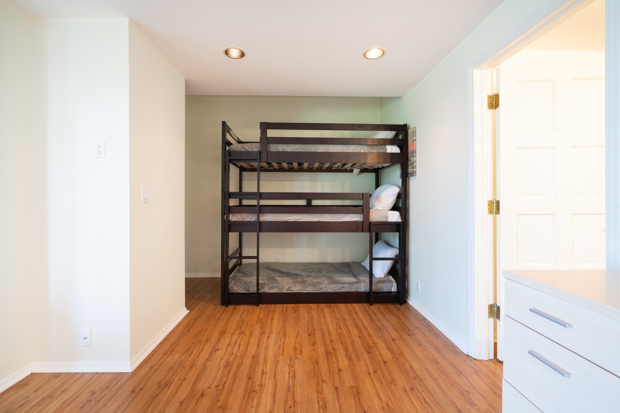 Los Angeles Home 1006646