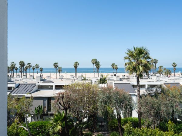 Los Angeles Home 1006652