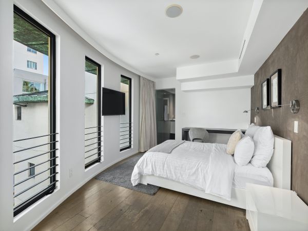 Los Angeles Home 1006654