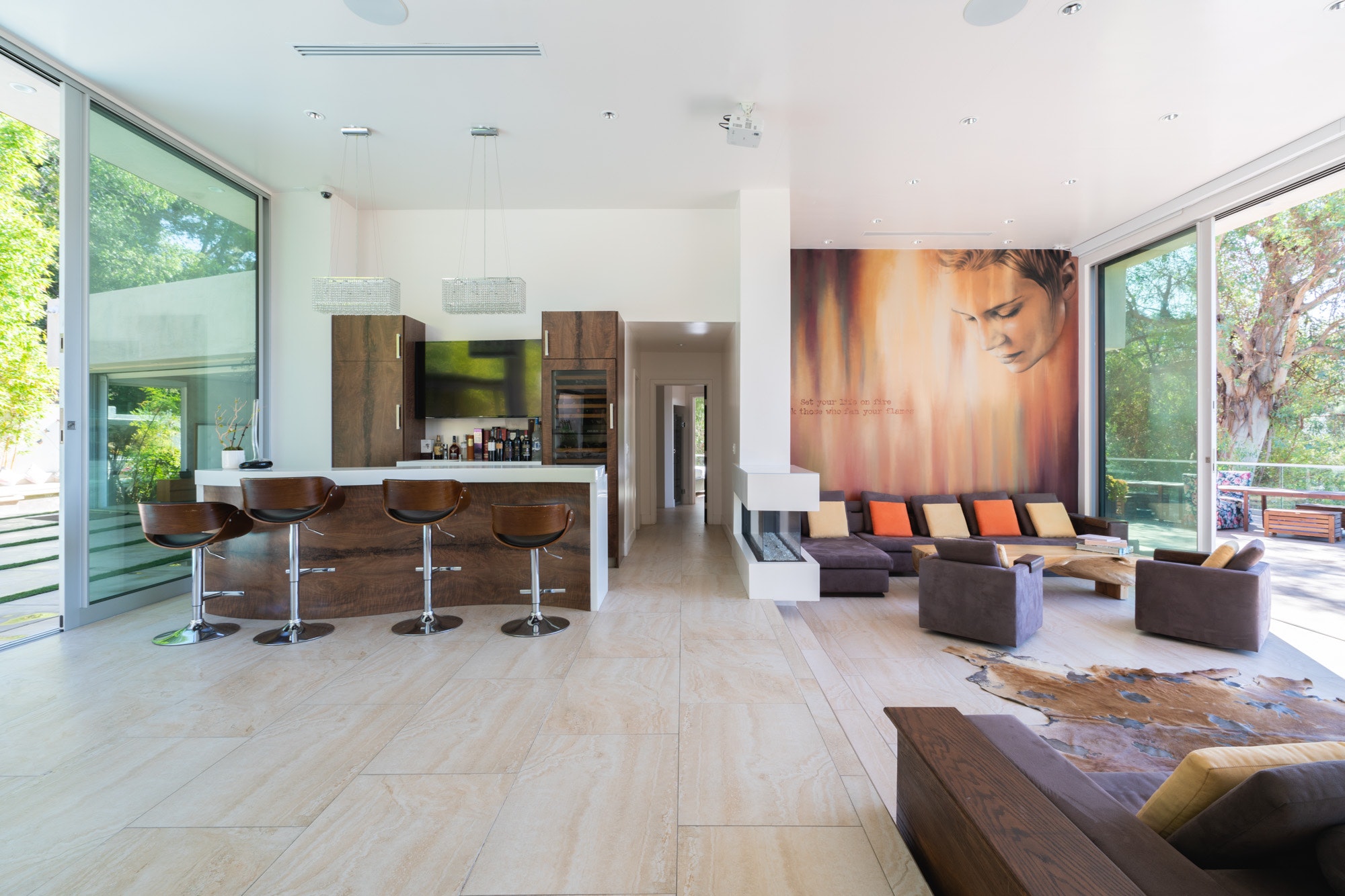 Los Angeles Home 1006659