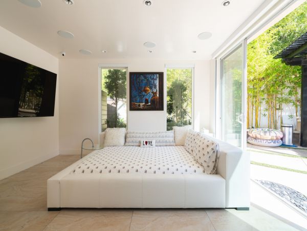 Los Angeles Home 1006659