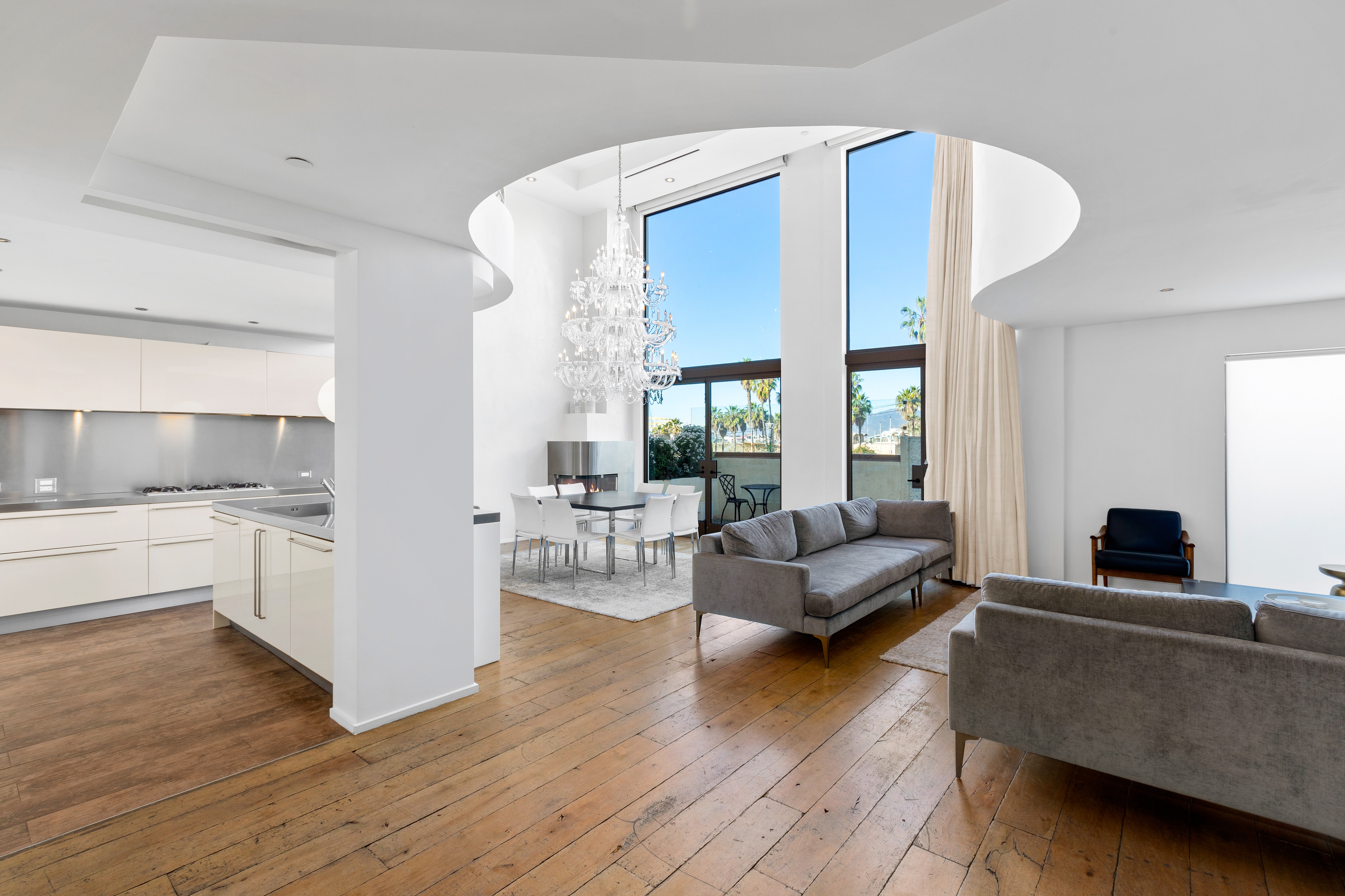 Los Angeles Home 1006660