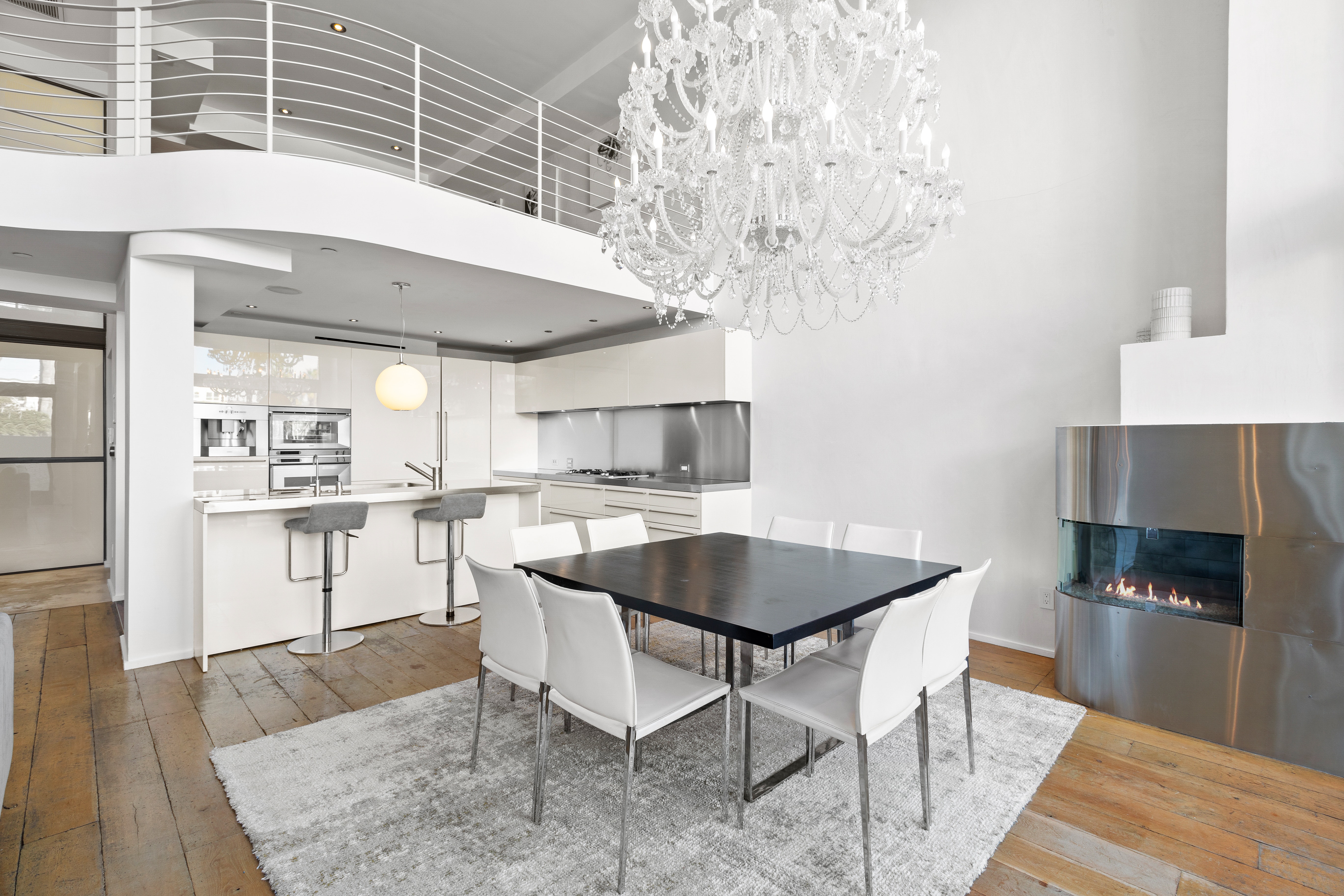 Los Angeles Home 1006660