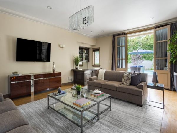 Los Angeles Home 1006661