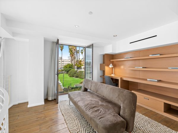 Los Angeles Home 1006664