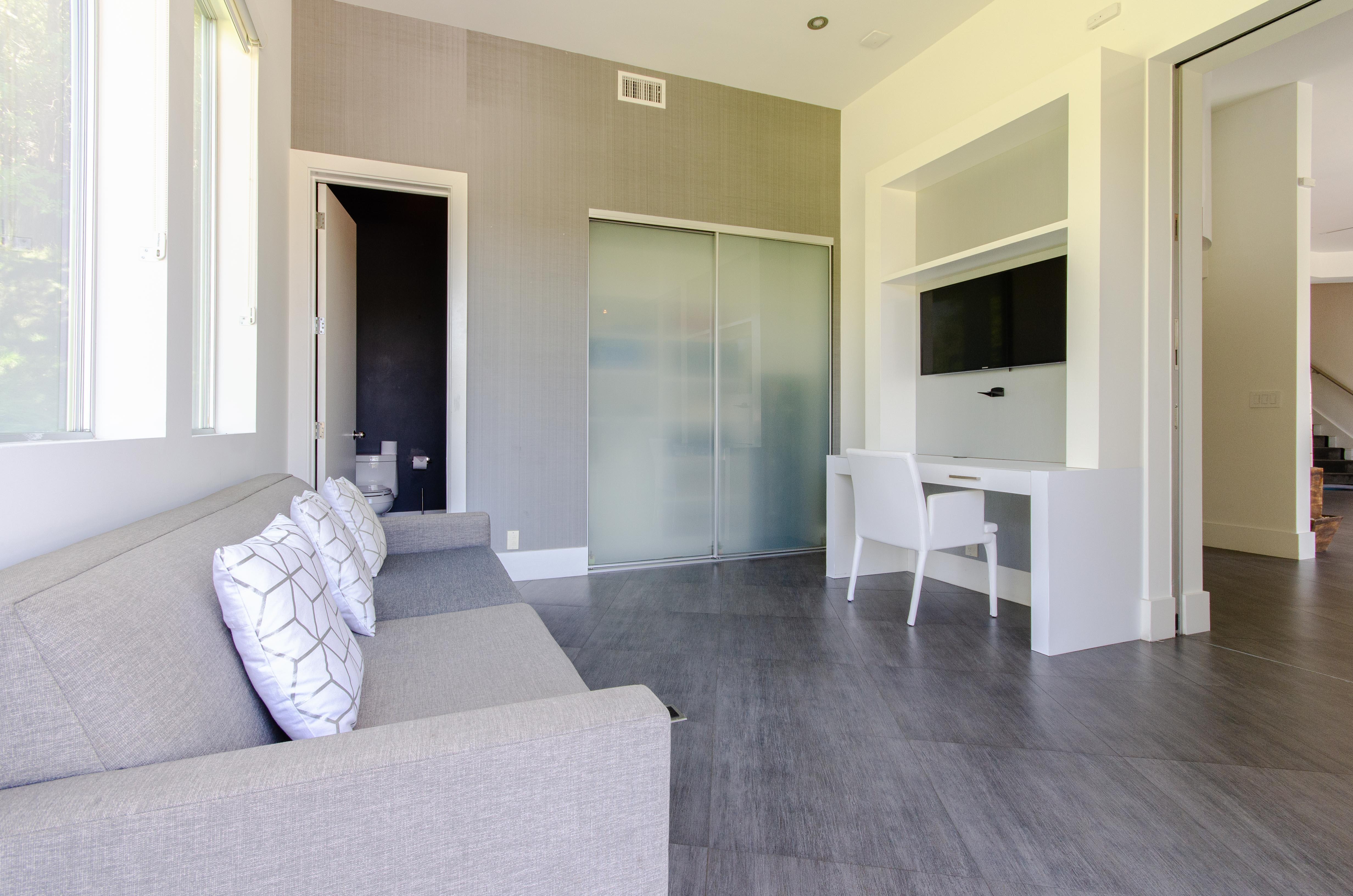 Los Angeles Home 1006665