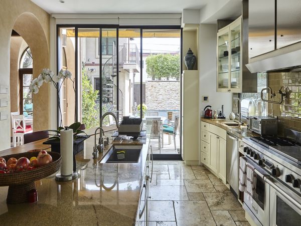 Los Angeles Home 1006670