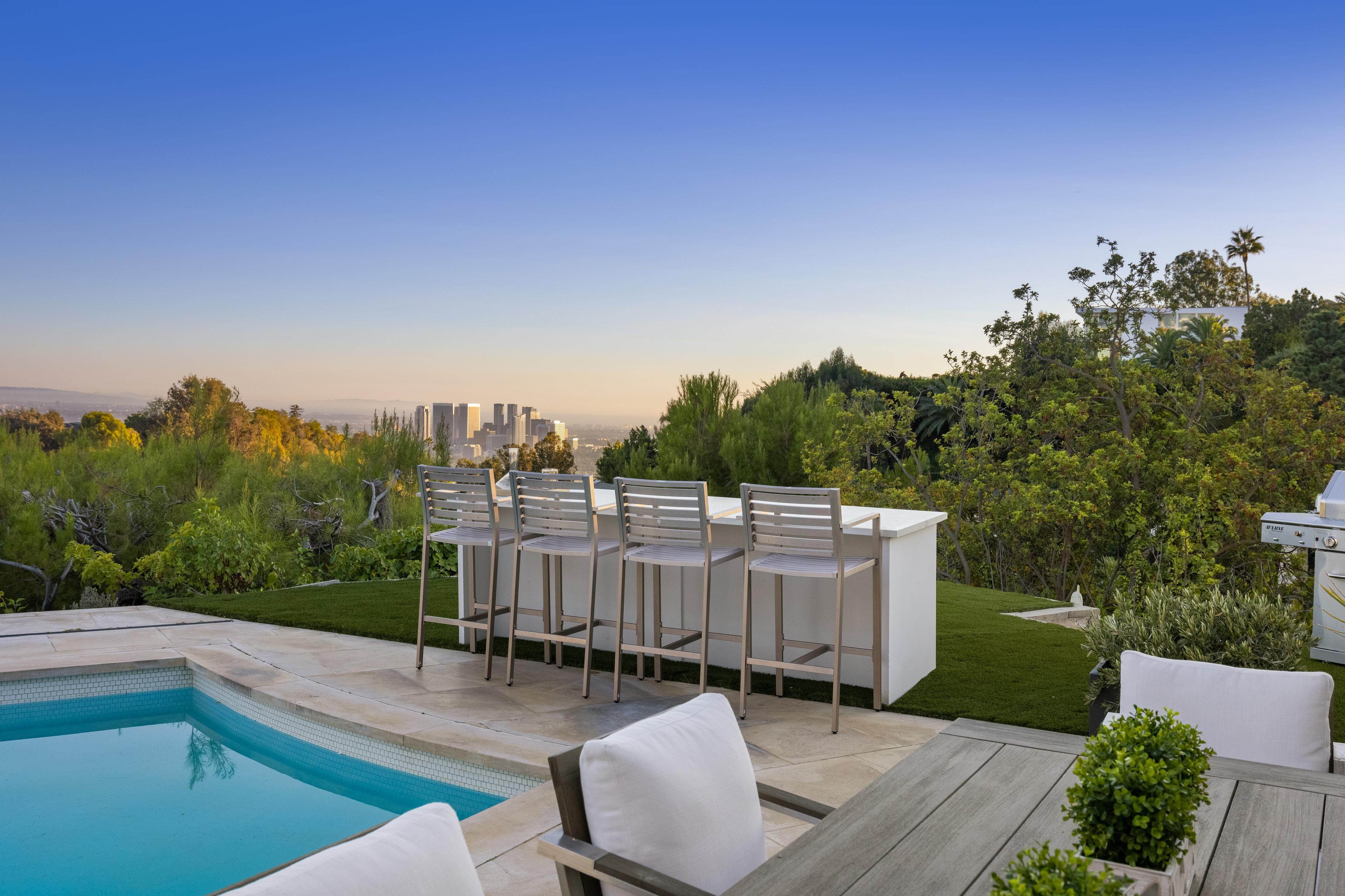 Los Angeles Home 1006671