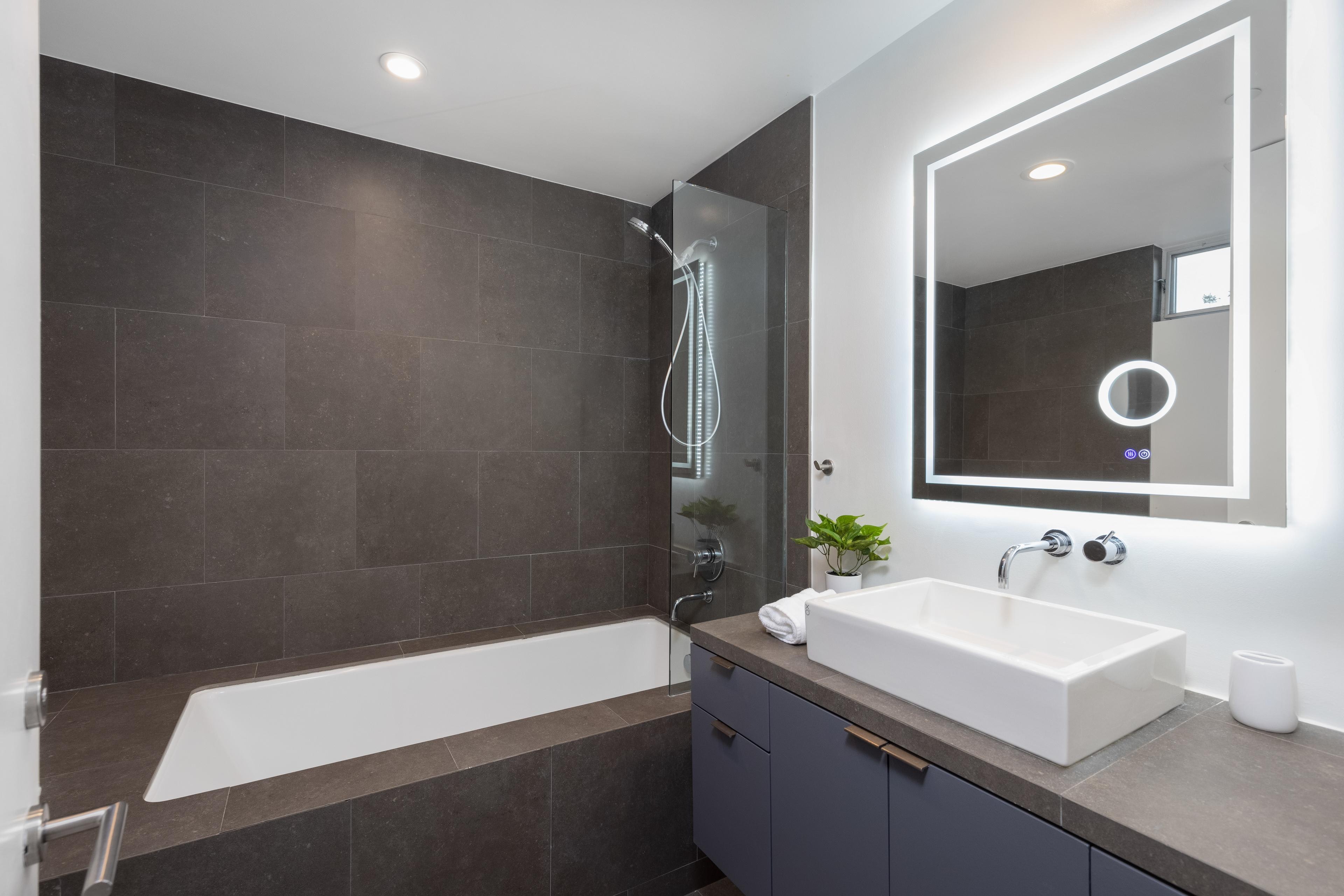 Los Angeles Home 1006671